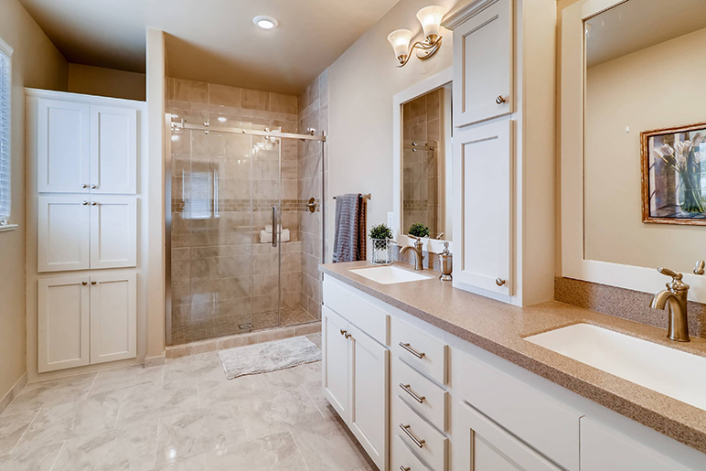 6250 Indian Paintbrush Street-print-044-041-Master Bathroom-3600x2400-300dpi[2]